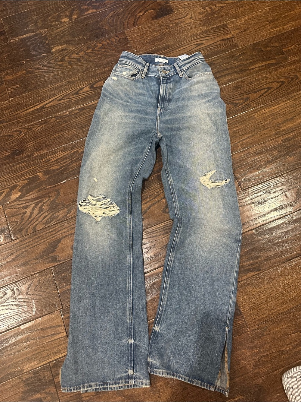 Good American Distressed Light Blue Jeans